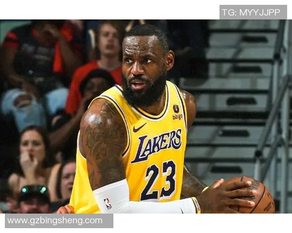 湖人勇士激战正酣比分揭晓精彩瞬间回顾与分析